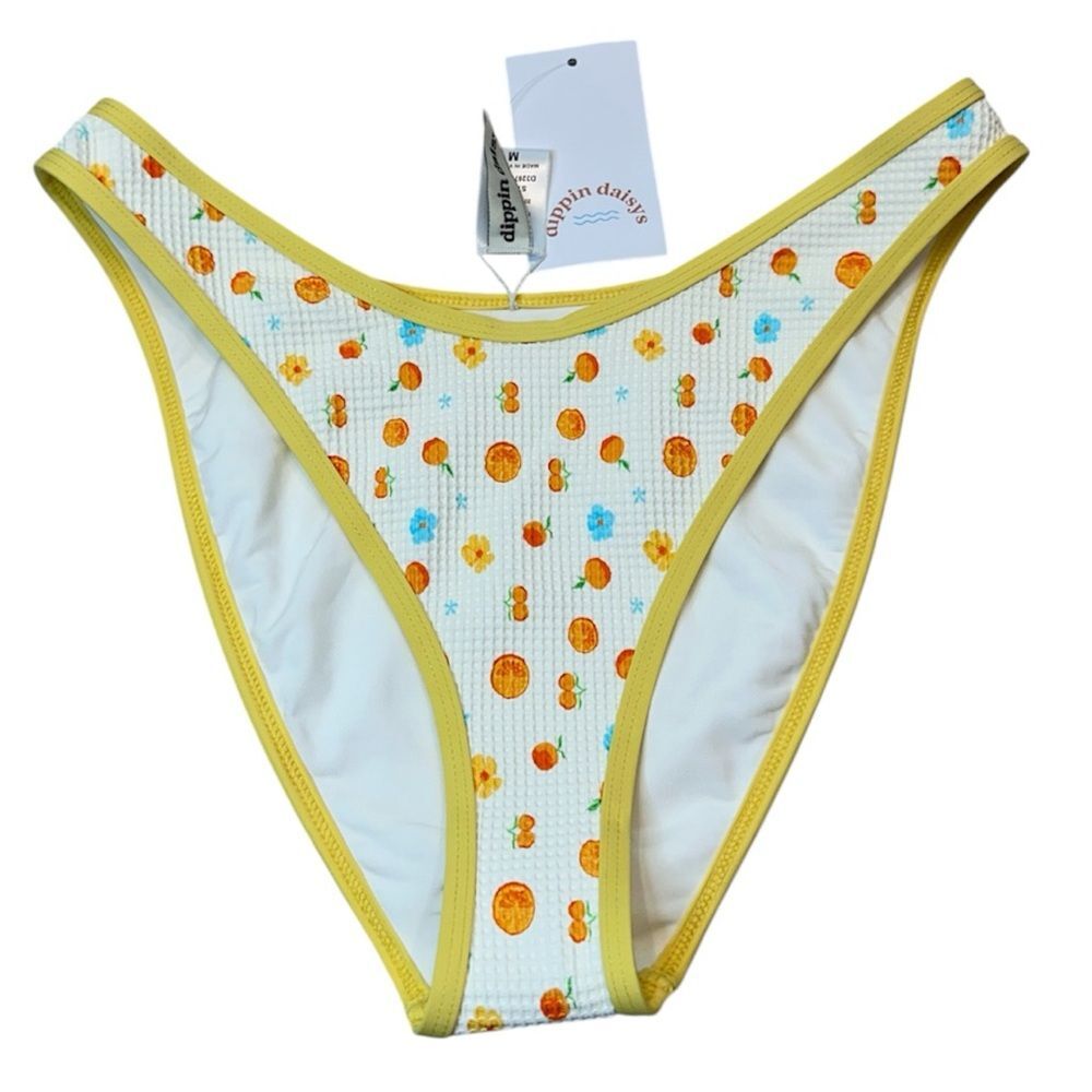 Dippin Daisys Swim Bikini Venice Bottom Size Medium NWT Fruit White Textured